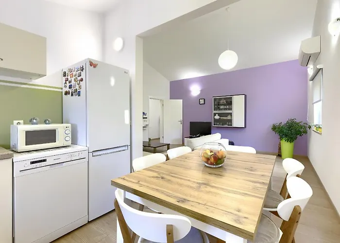 Homestay Pula Lejlighed Pula