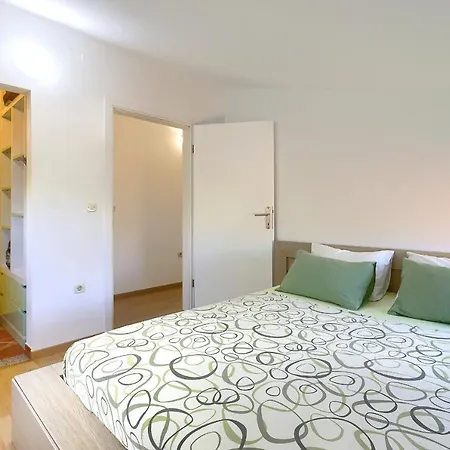 Homestay Pula