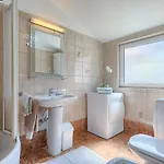 Lejlighed Homestay Pula