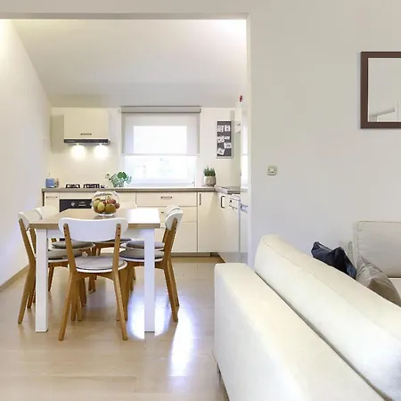 Apartmán Homestay Pula *