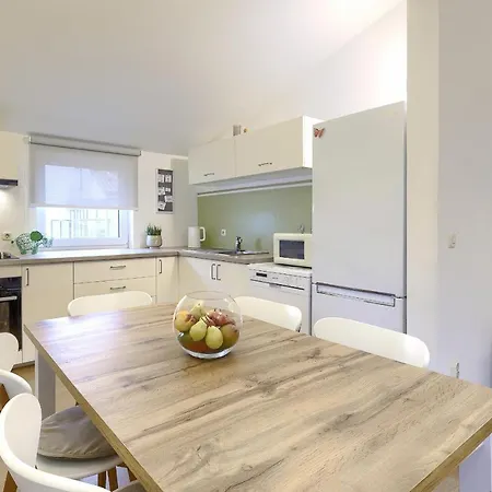 Apartmán Homestay Pula Pula