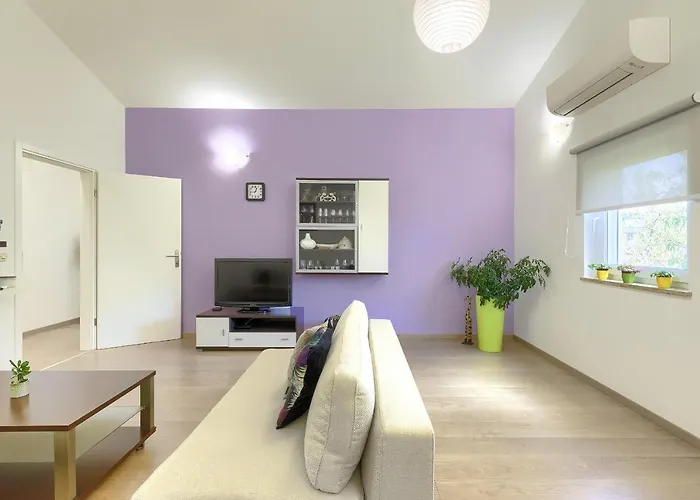 Homestay Pula 풀라